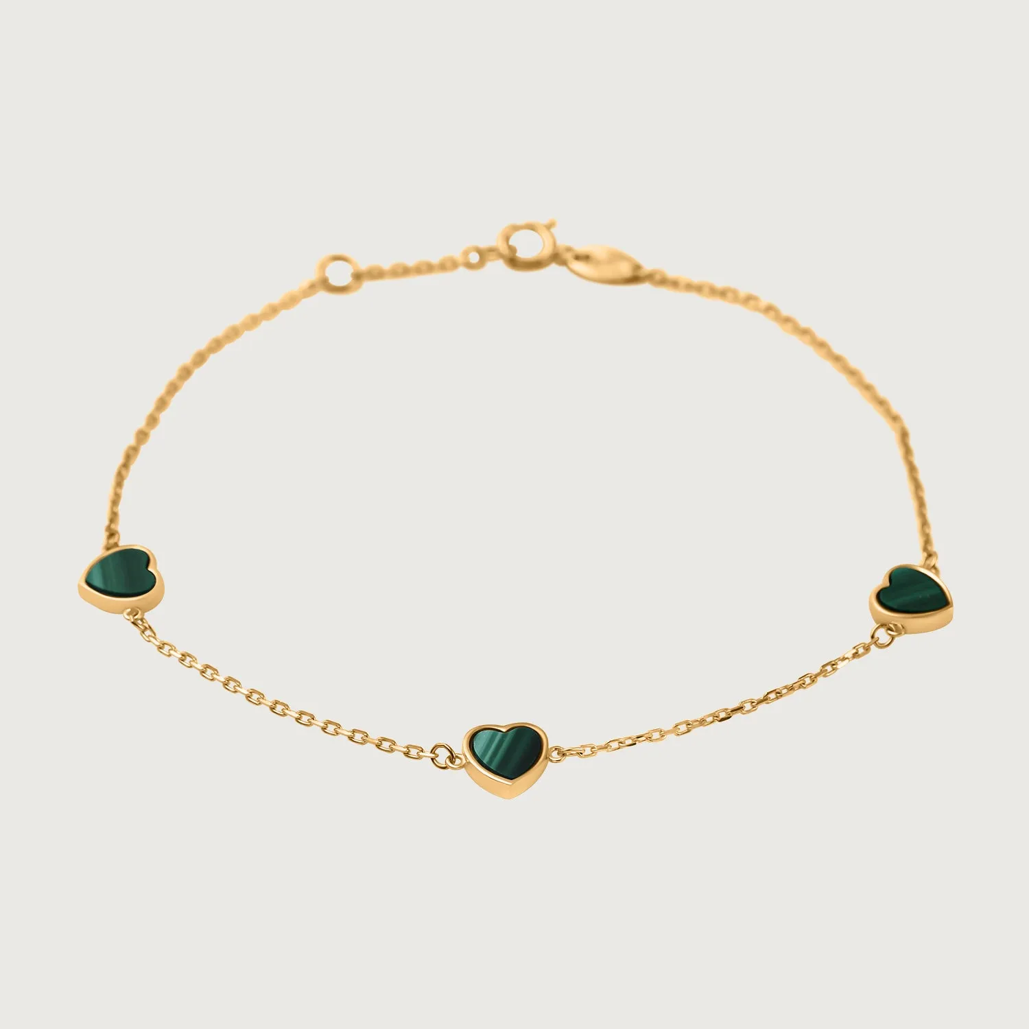 Amore Station Bracelet in 9K Gold