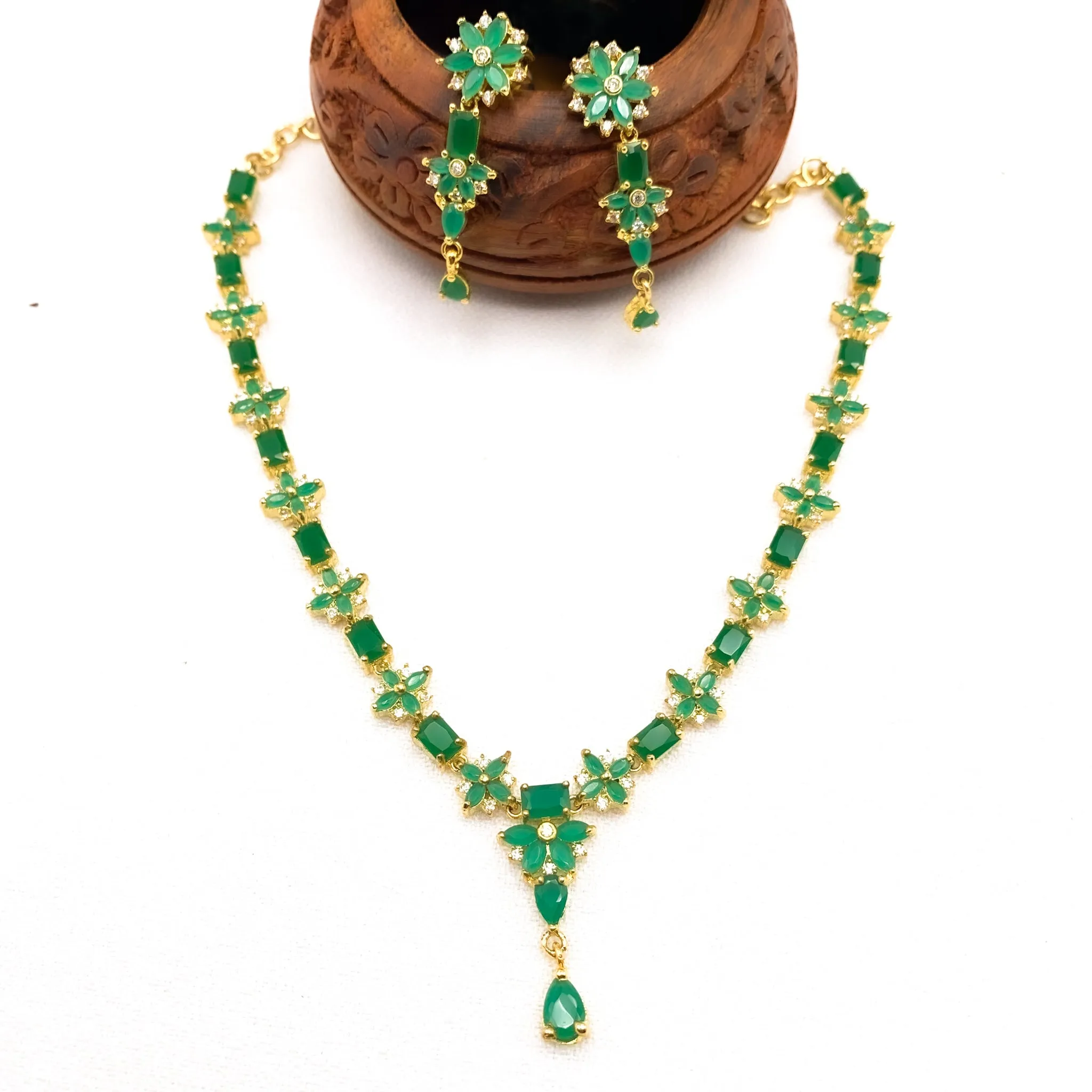 Brilliant Emerald Green Zircon (CZ) Stone necklace set