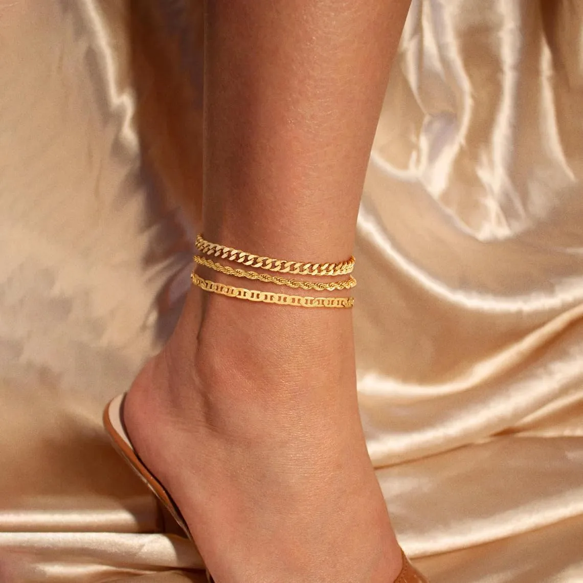 CAROVO Gold Ankle Bracelets for Women 14K Real Gold Plated Layered Anklet Waterproof Set Snake Sparkly Cuban Link Figaro Bead Paperclip Butterfly Chain Stackable Anklets Set Beach Jewelry for Women