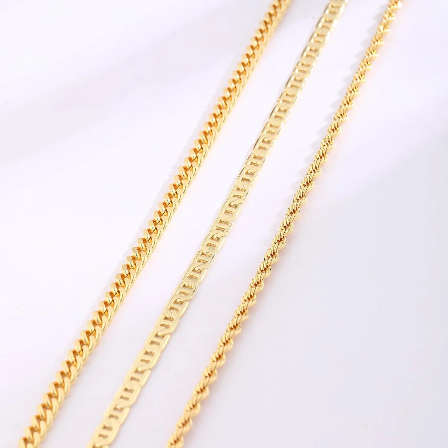 CAROVO Gold Ankle Bracelets for Women 14K Real Gold Plated Layered Anklet Waterproof Set Snake Sparkly Cuban Link Figaro Bead Paperclip Butterfly Chain Stackable Anklets Set Beach Jewelry for Women